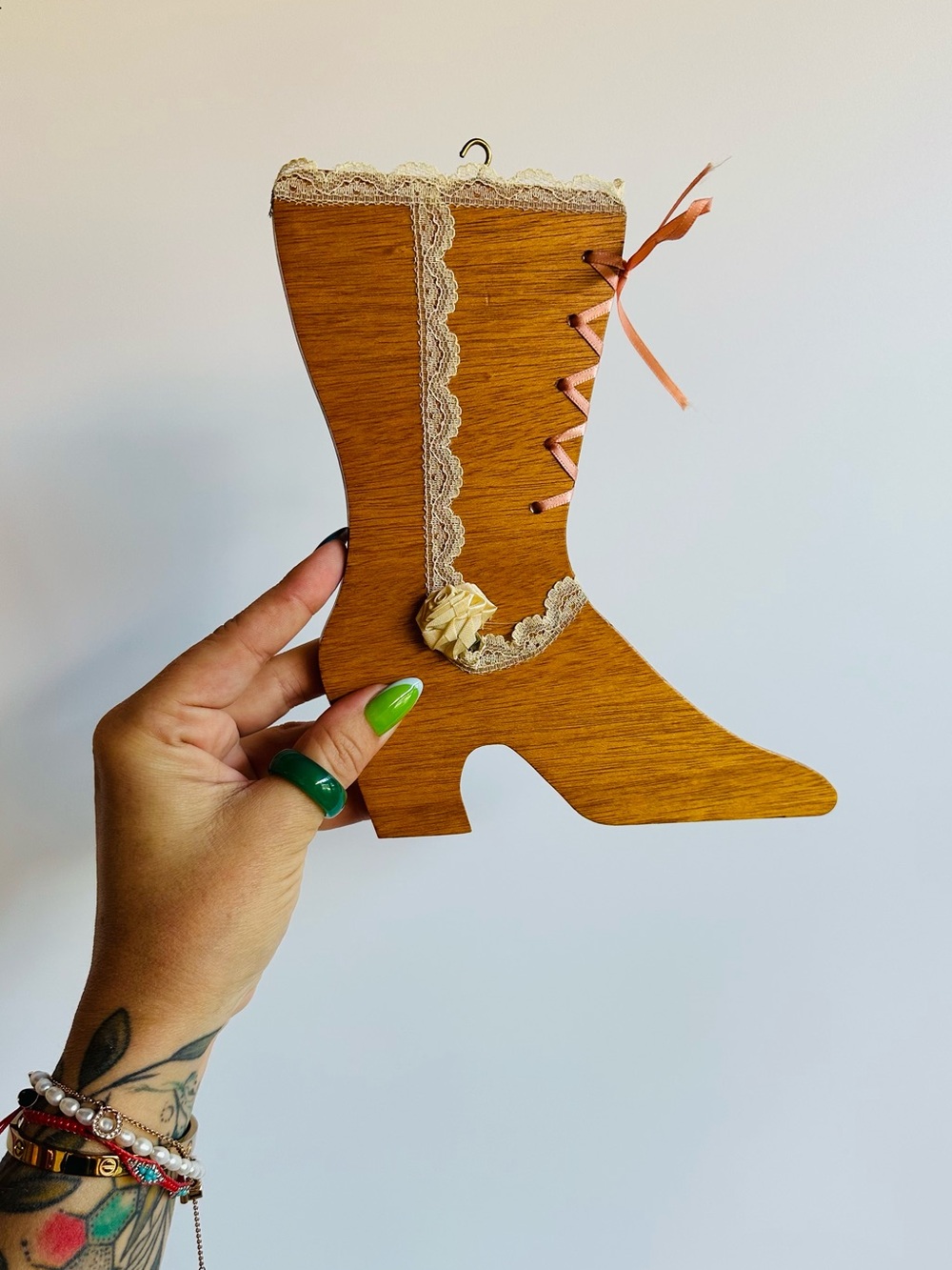 Vintage Wooden Victorian Boot Wall Decor Lace Ribbon Coquette Shabby Chic 8.5" - Picture 10 of 10